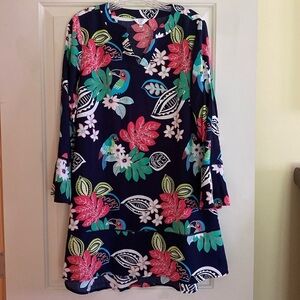 Crown & Ivy Split Neck Bell Sleeve Tropical Bird Print Navy Tunic Dress MP
